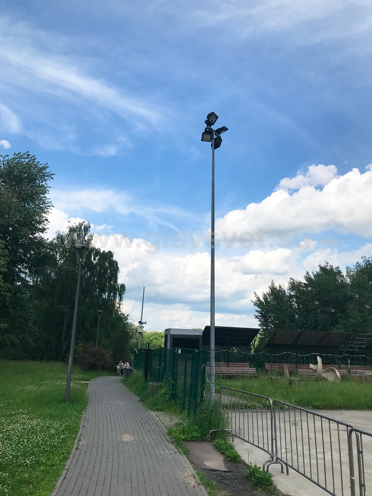 прожектор мгл на опоре
