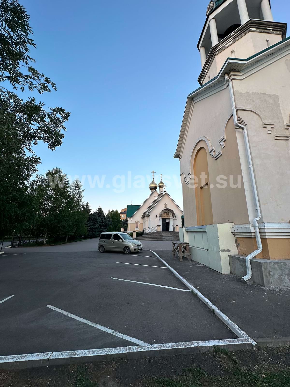 освещение территории храма